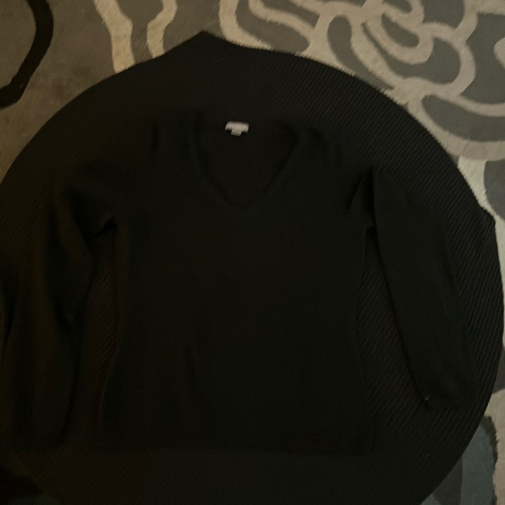 Vneck sweater
